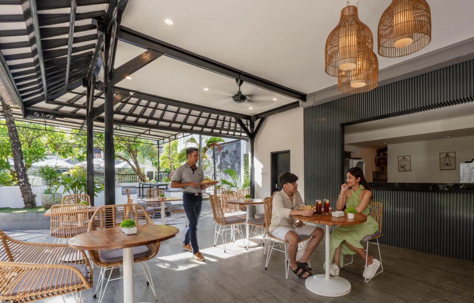 Casa Wina Kuta Hotel Kuta Lombok Eksteriør billede